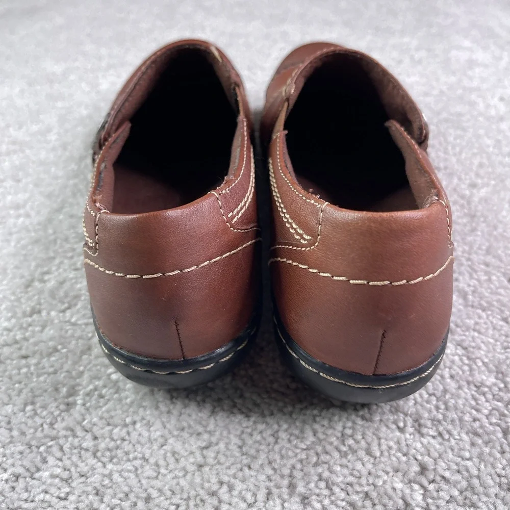 Clarks Ashland Alpine Shoes Womens Size 8 M Brown Bendables Leather Loafer